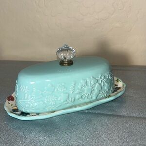 Pioneer Woman Pale Blue Floral Butter Dish w/ Glass Knob “Kari” Stoneware EUC 🧈